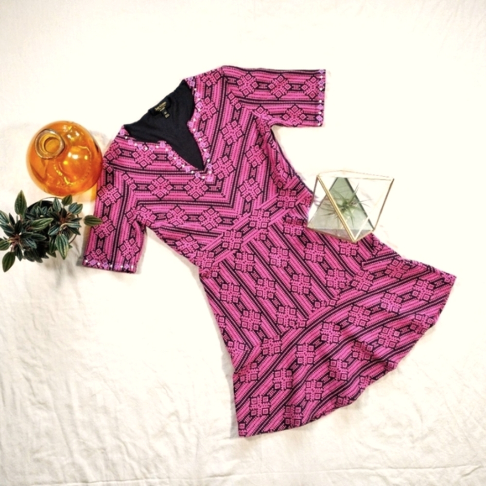 Juicy Couture Black Label Women's Jacquard Knit V Neck Flared Dress Size XS Pink